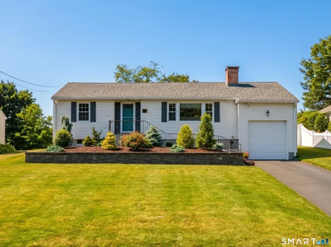 85 Knollwood Road
