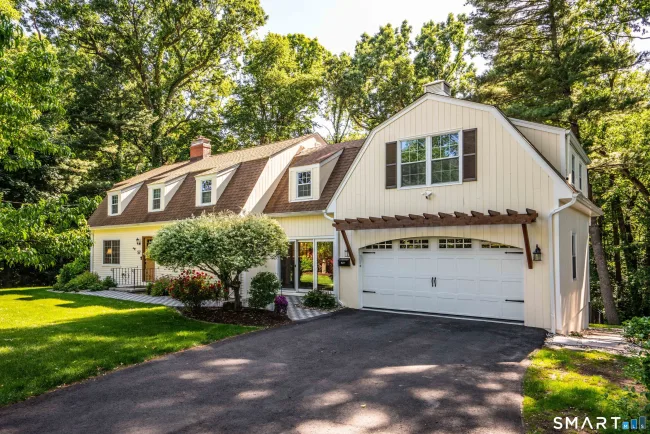 57 Woodridge Circle