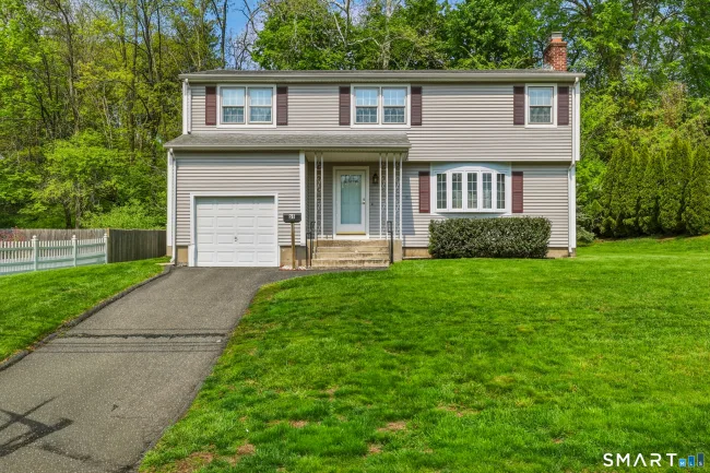 51 Varmor Drive