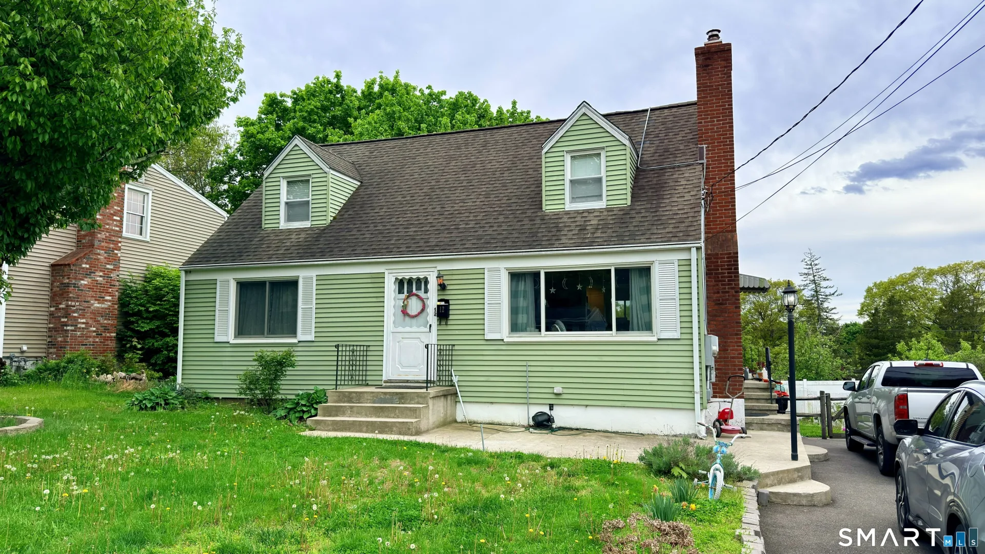 12 Rainbow Road, Norwalk, CT