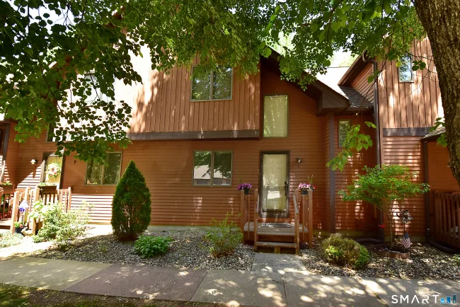 105 Maple Avenue #5