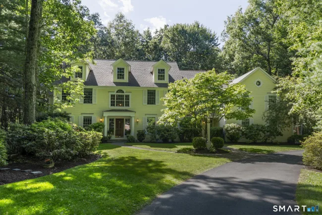 10 Langley Park