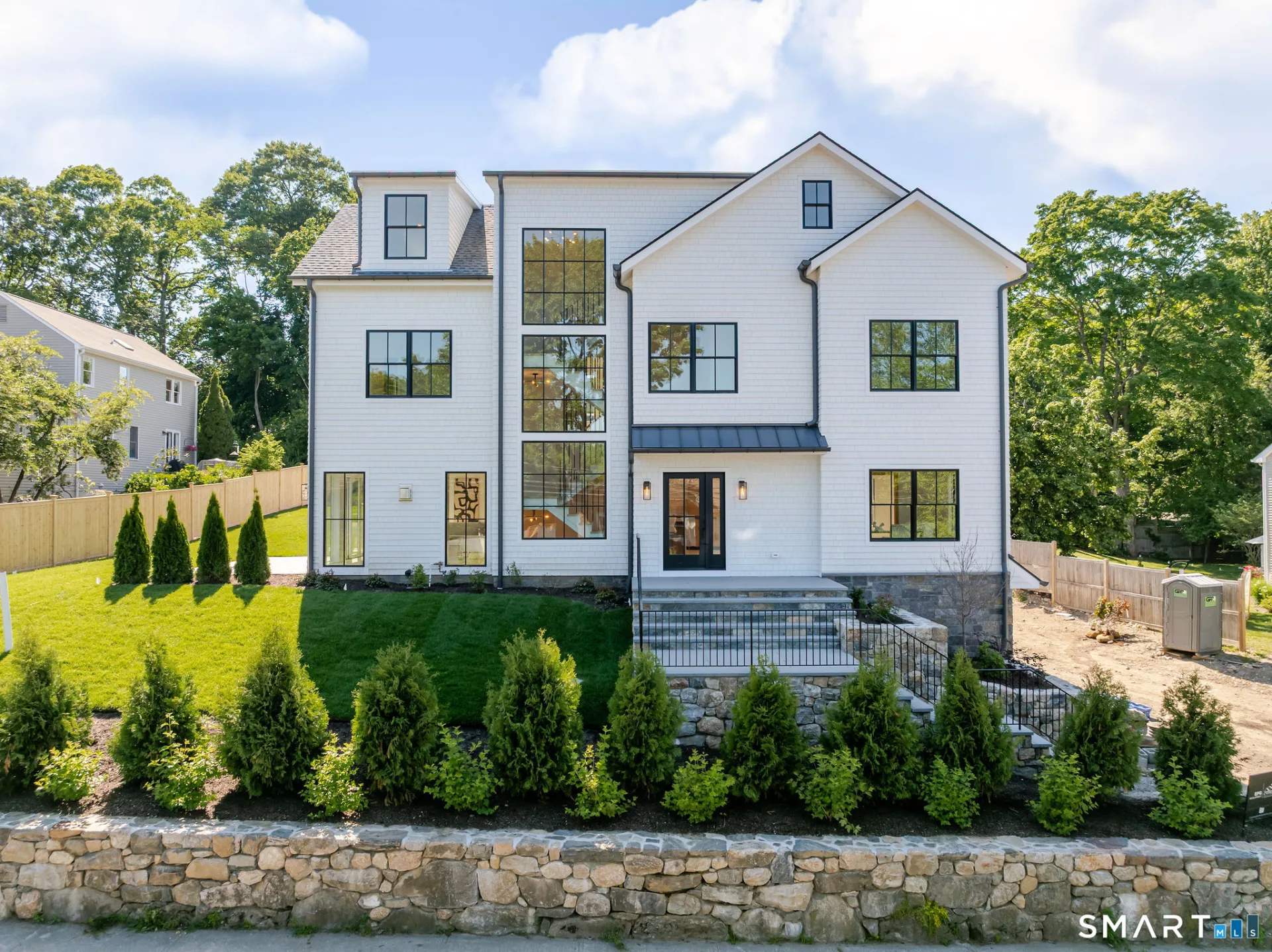 124 Forest Street, New Canaan, CT
