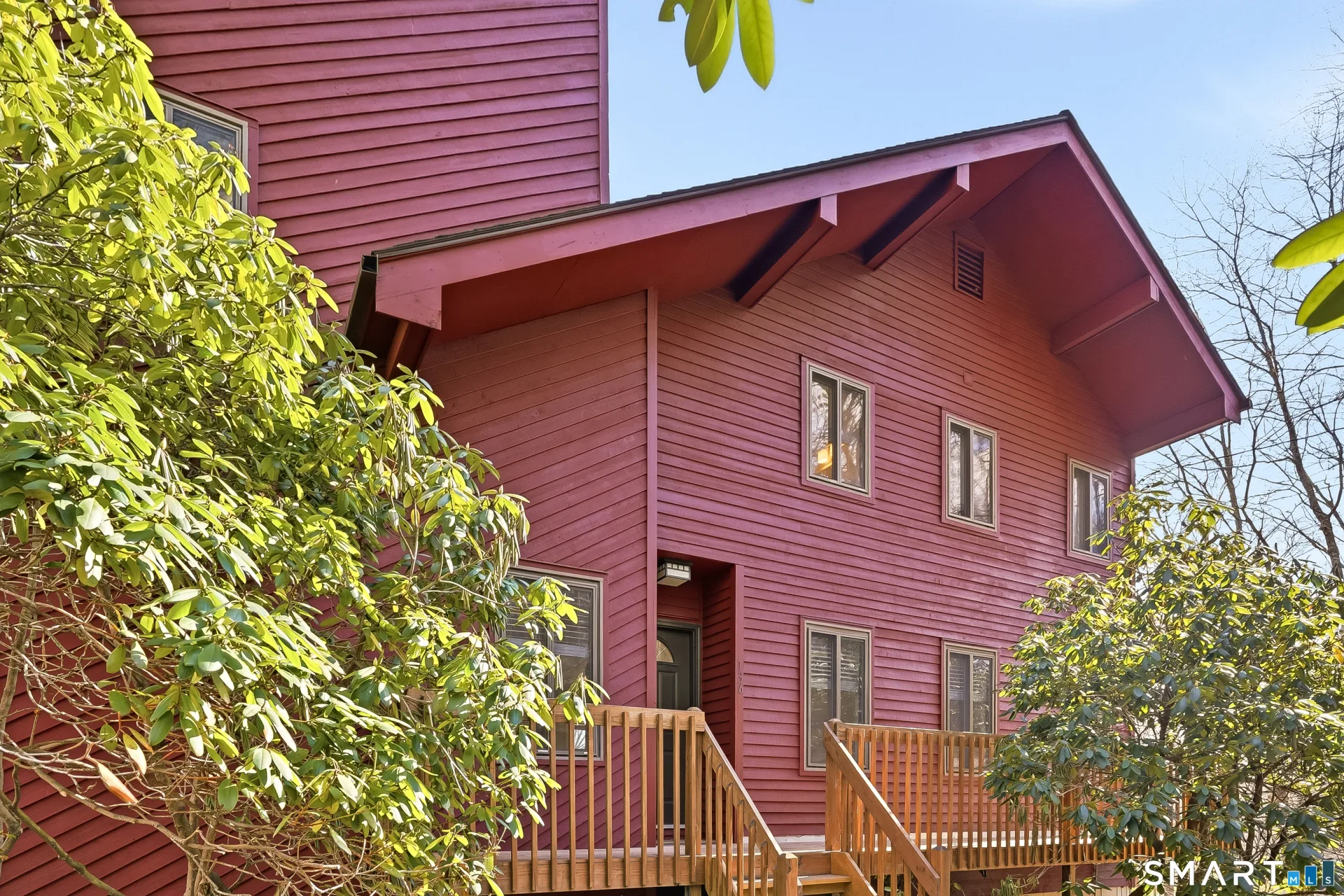 136 Hoyts Hill, Bethel, CT