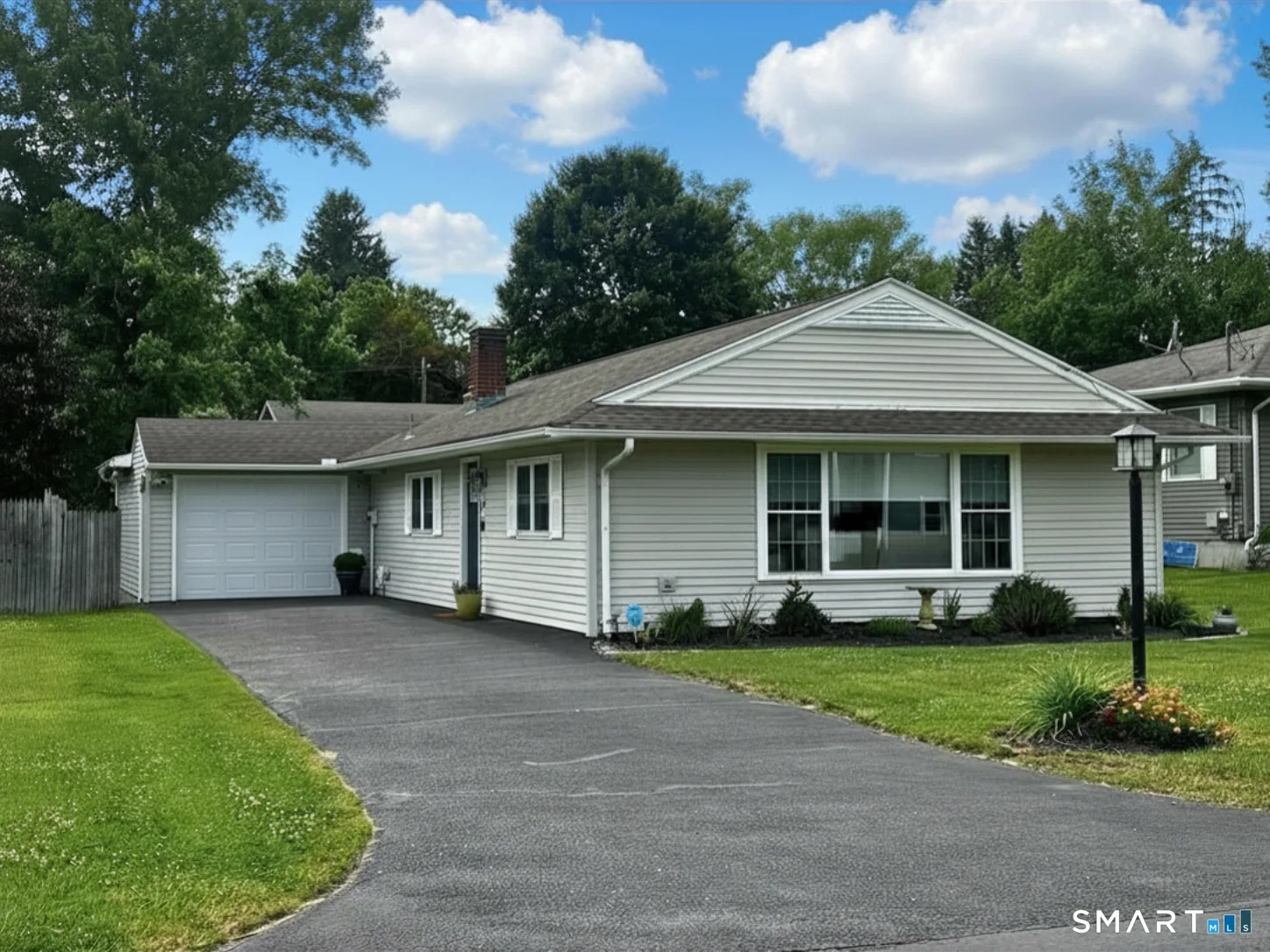 31 Cowan Street, Suffield, CT