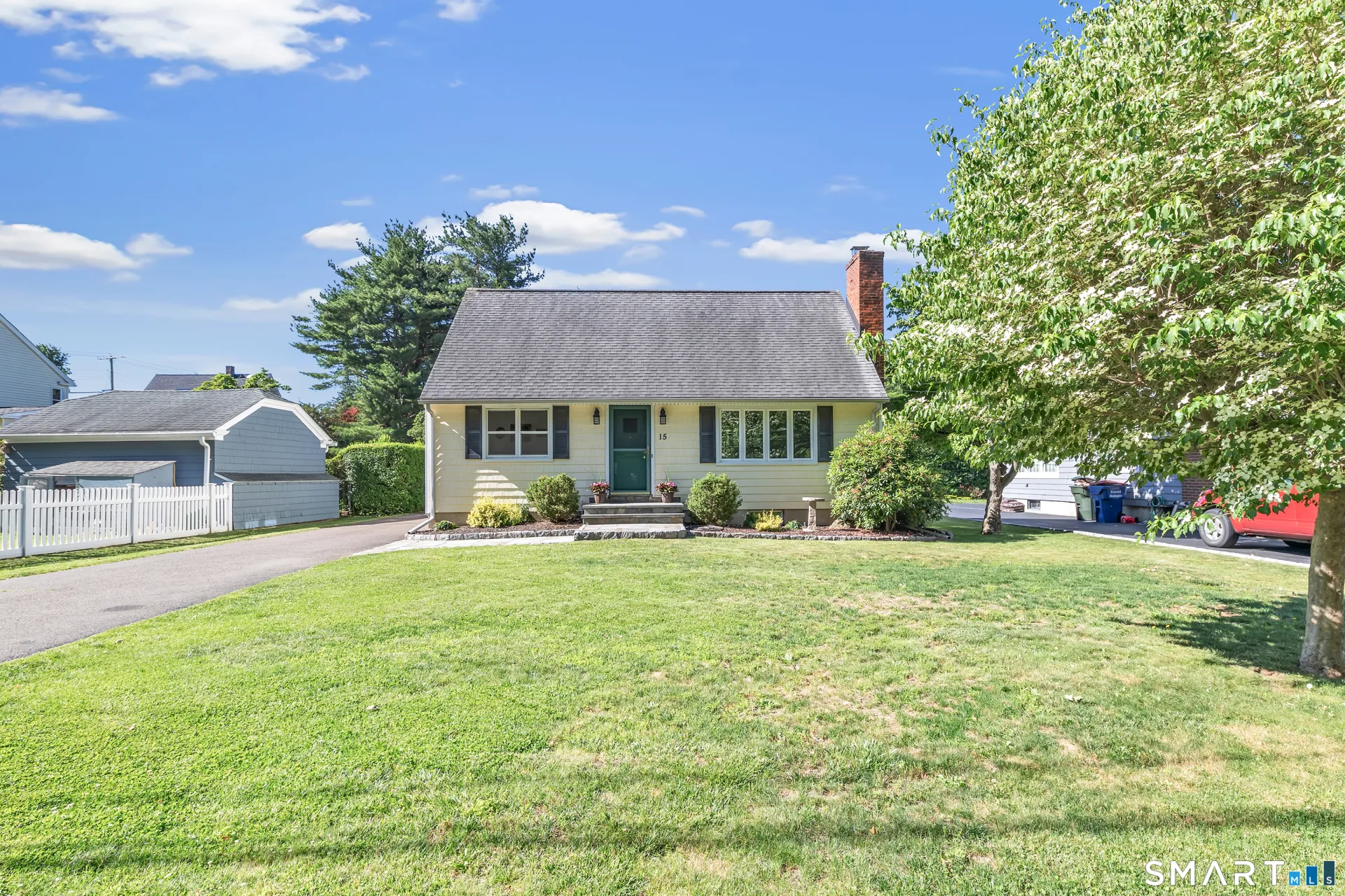 15 Evelyn Street, Trumbull, CT