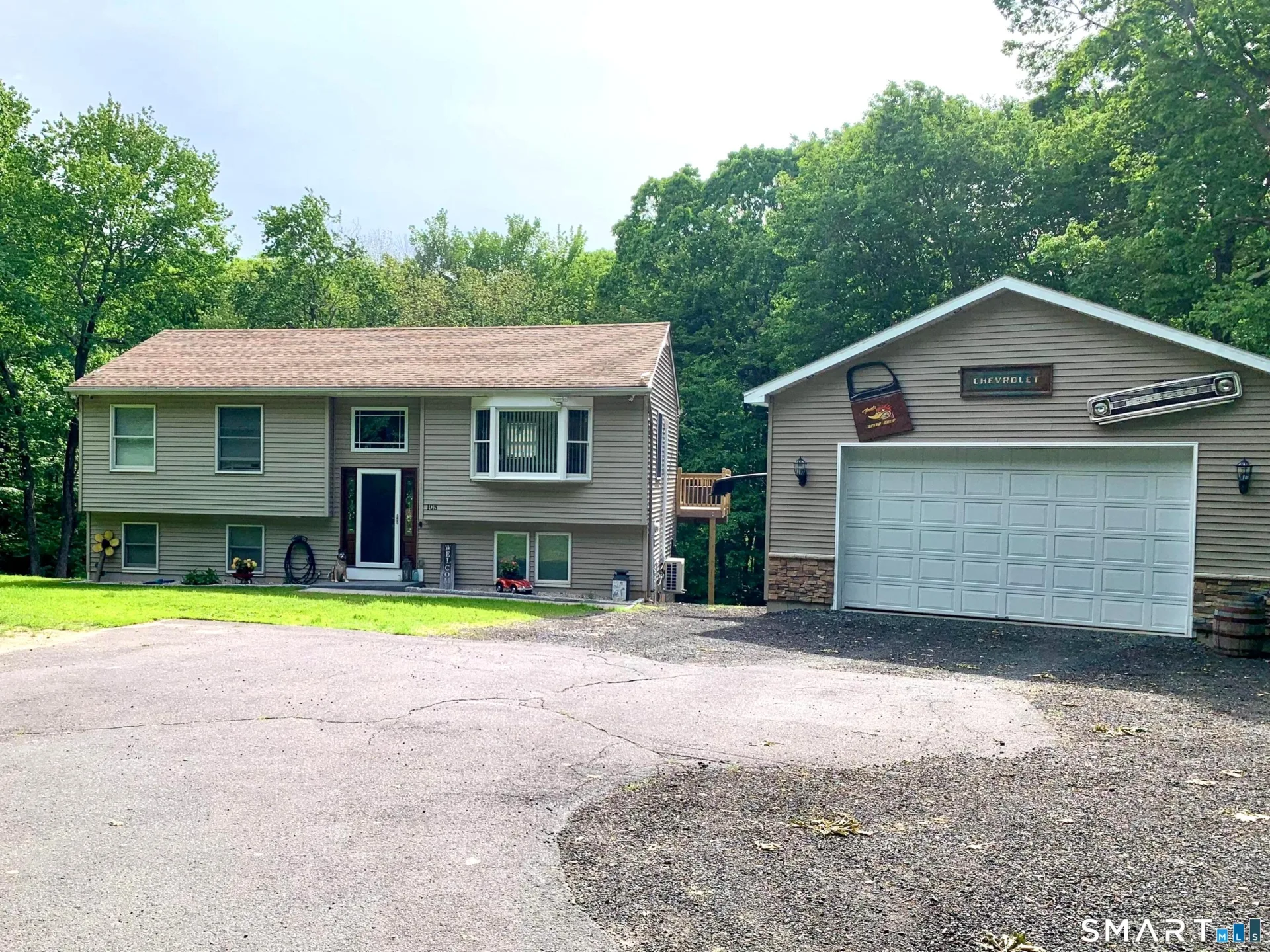 105 North Street, Wolcott, CT