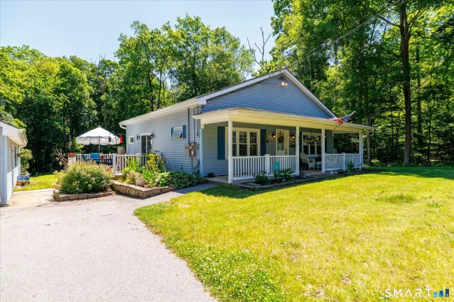 817 Thompson Road