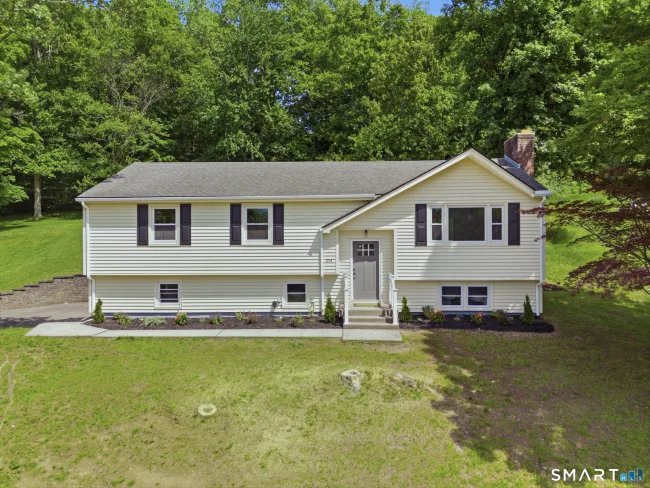 214 Woodfield Crossing