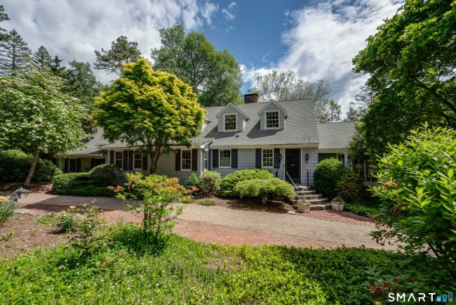 100 Westmont Street
