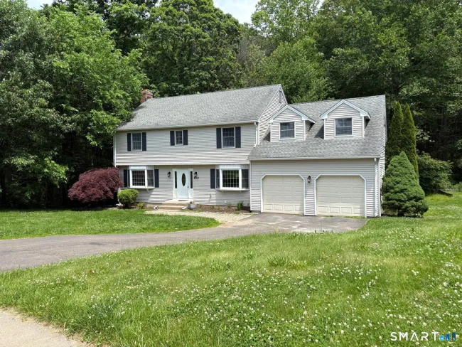 224 Lincoln Drive