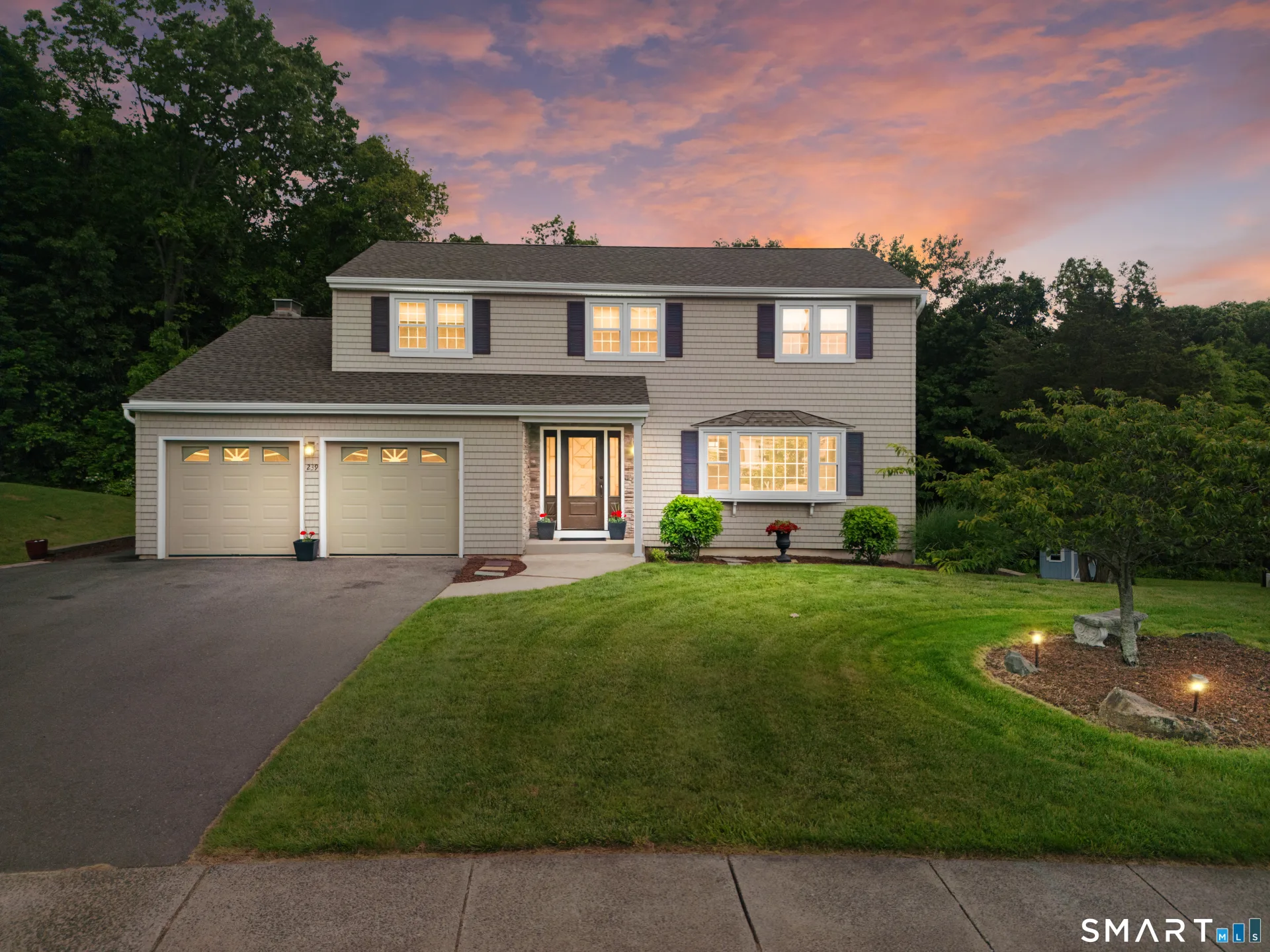 239 Little Brook Drive, Newington, CT