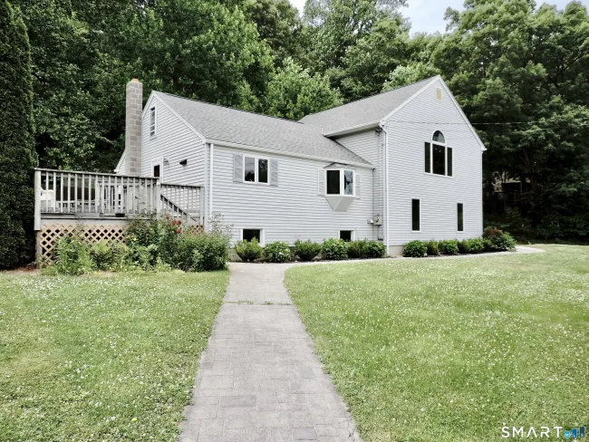 11 Bailey Road