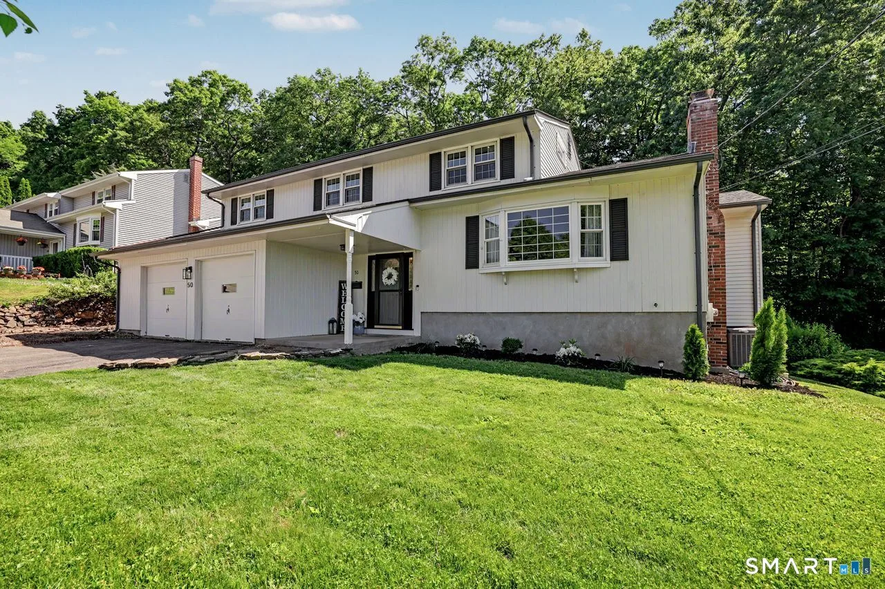 50 Stage Coach Lane, Newington, CT