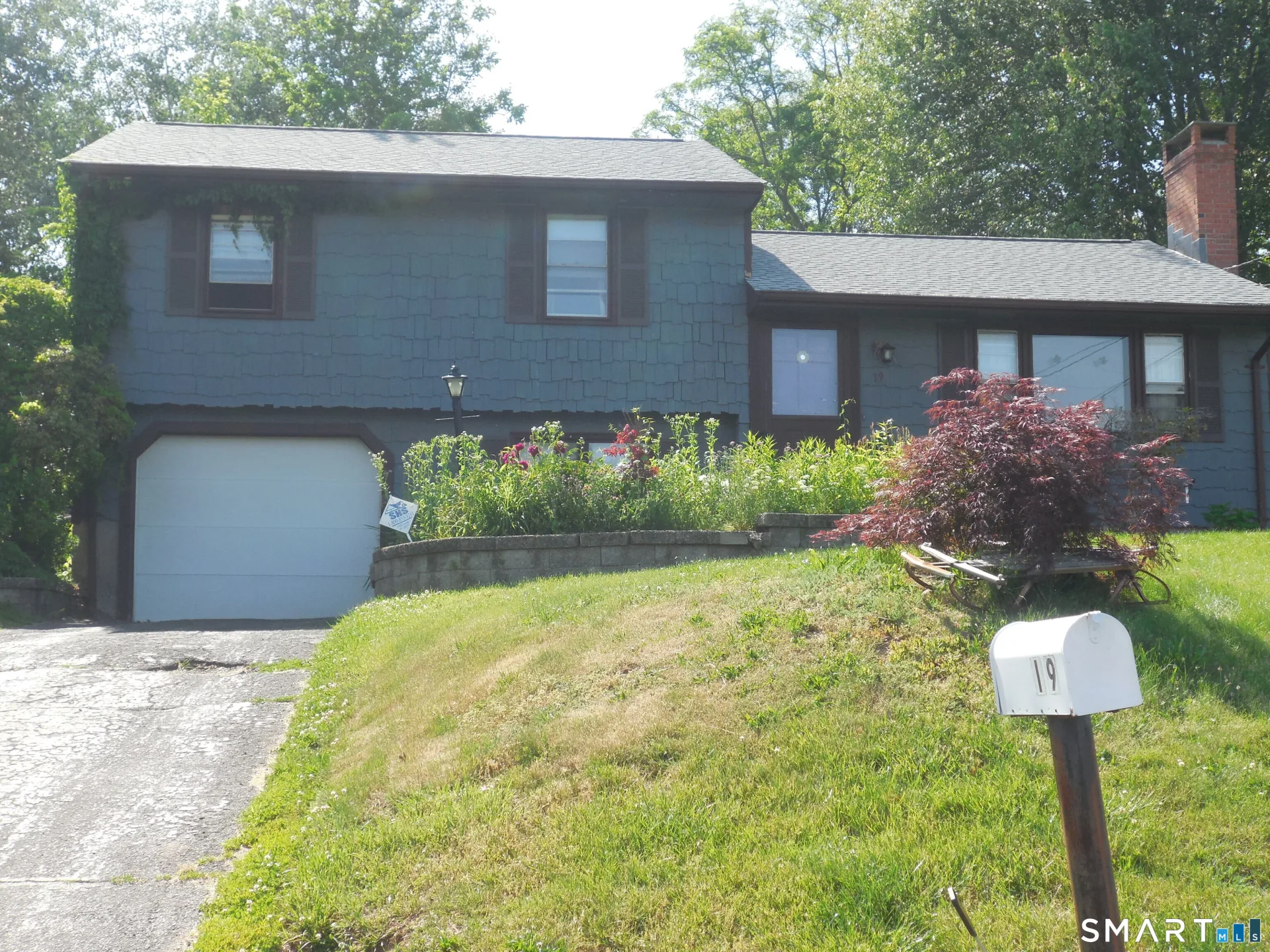 19 Winthrop Boulevard, Cromwell, CT