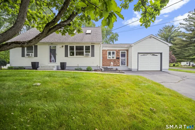 18 Bess Road