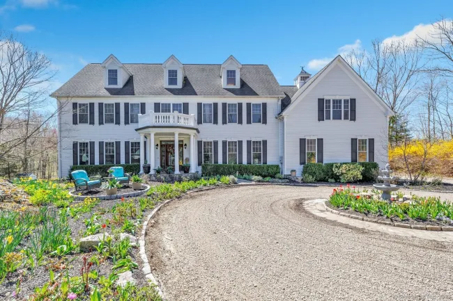 25 Starrs Ridge Road