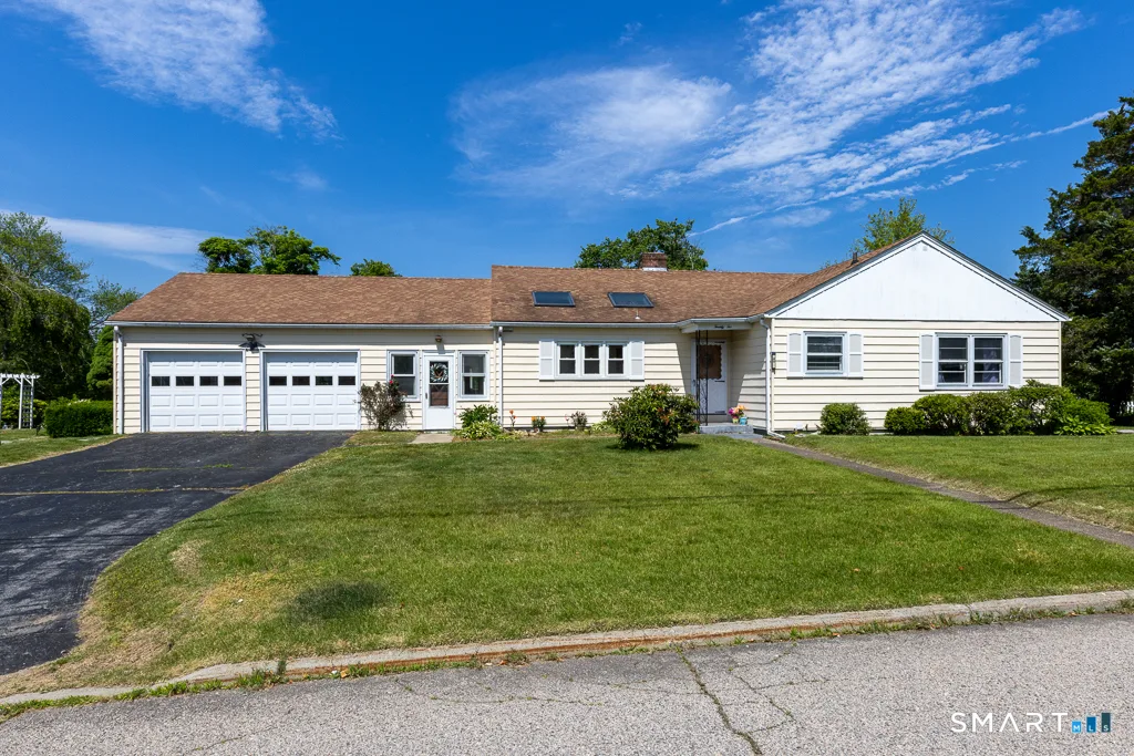 22 Jordan Terrace, Waterford, CT