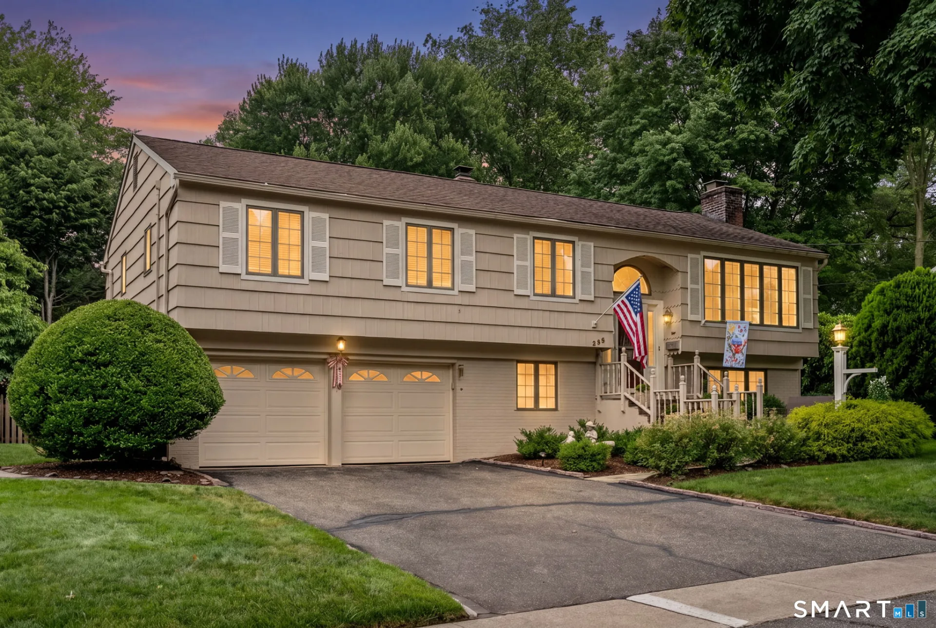 208 Sigwin Drive, Fairfield, CT