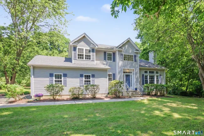 39 Greenbriar Road