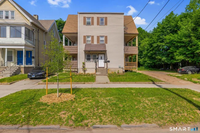 440 Dixwell Avenue