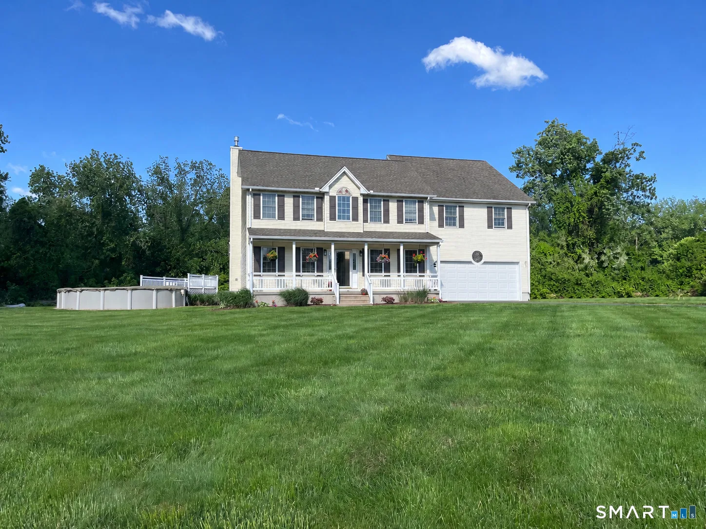 16 Sunview Drive, East Windsor, CT