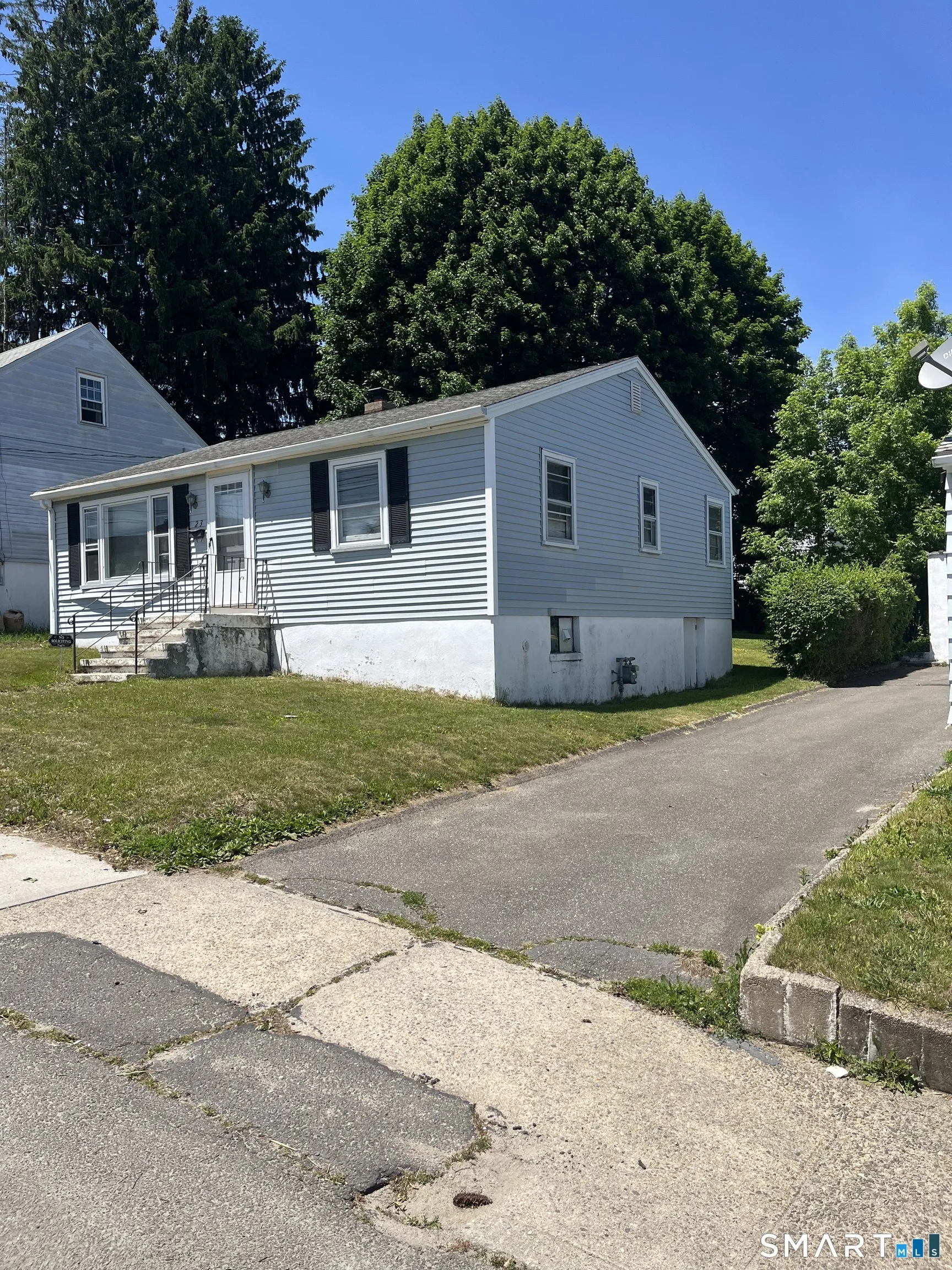 23 Hillview Avenue, Waterbury, CT