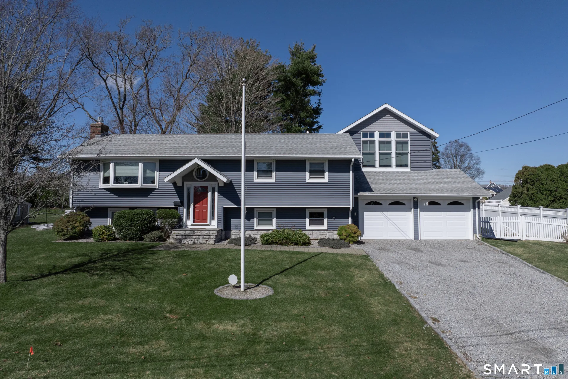 24 Indian Drive, Clinton, CT