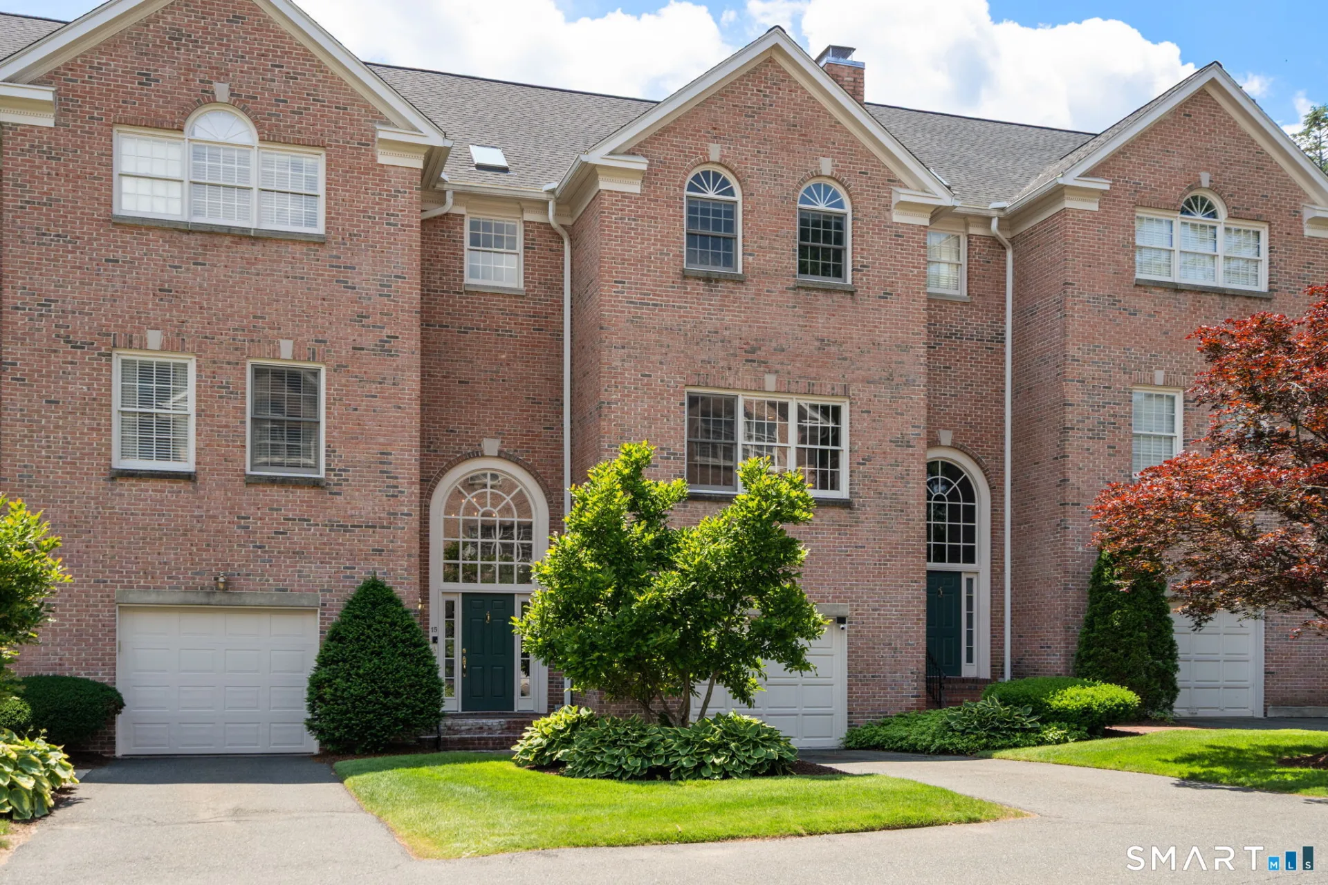 15 Governors Row #15, West Hartford, CT