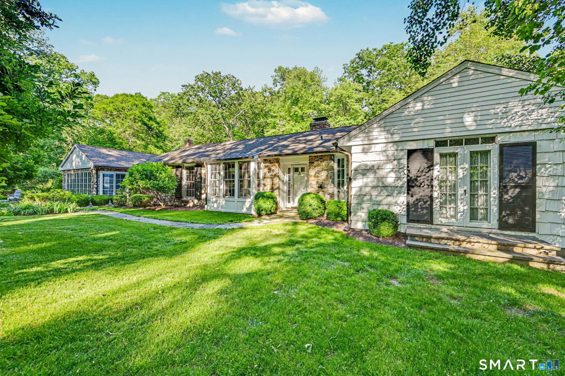 75 Norfield Road, Weston, CT