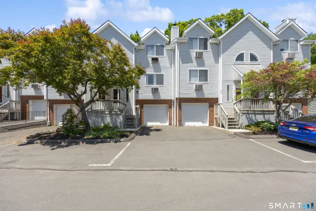 925 Oronoke Road #27F