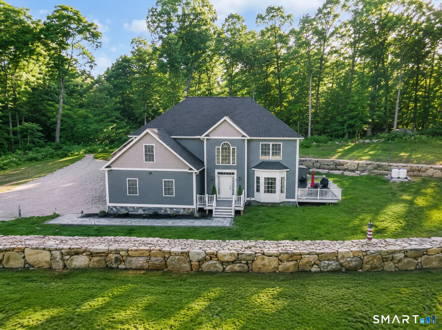 16 Glen Grove Road, Deep River, CT