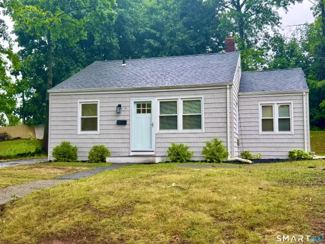 11 Elmhurst Circle