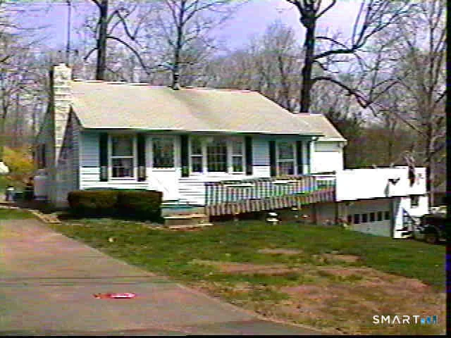 28 Kickapoo Road, Middlefield, CT