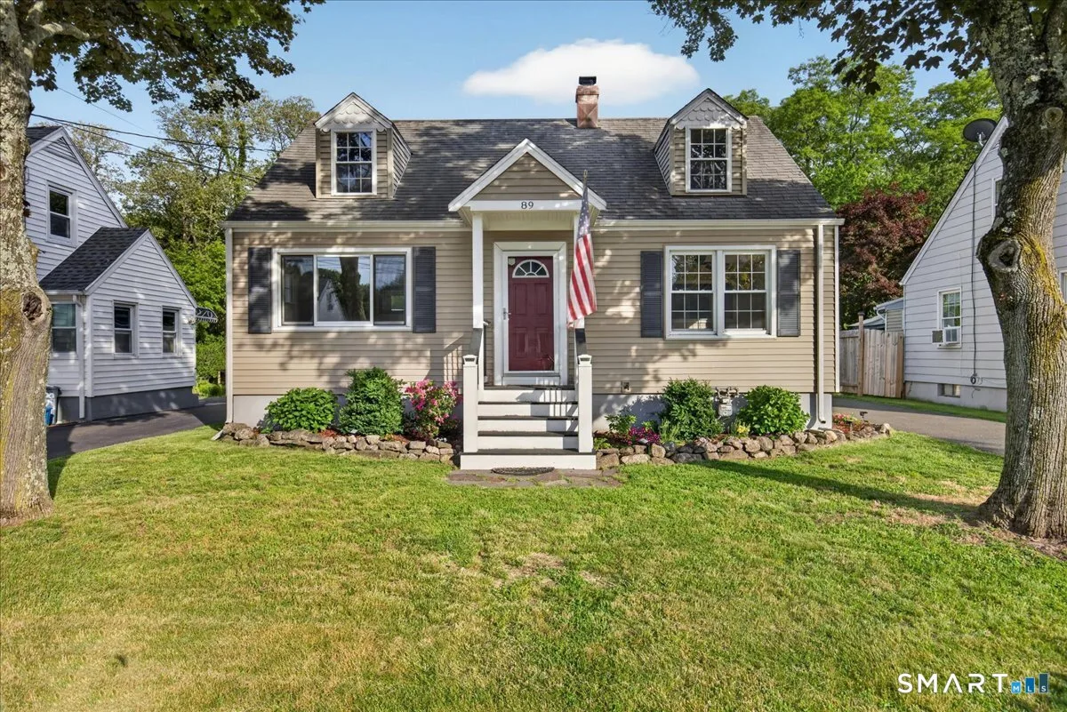 89 Burr Street, East Haven, CT