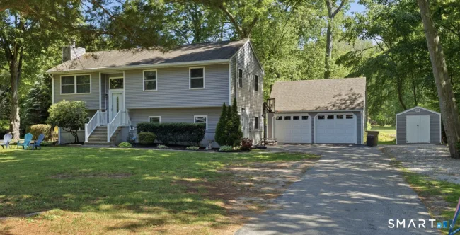 18 Old Black Point Road, East Lyme, CT