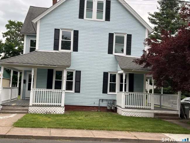 17 Lilac Street
