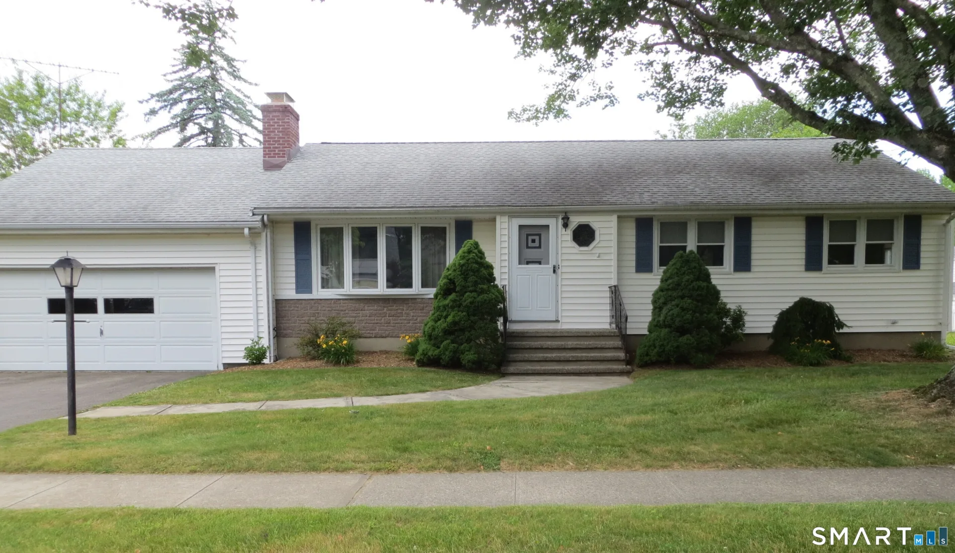 45 Bulmer Drive, Stratford, CT
