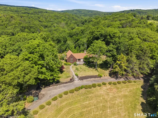 31 Higley Road, Granby, CT