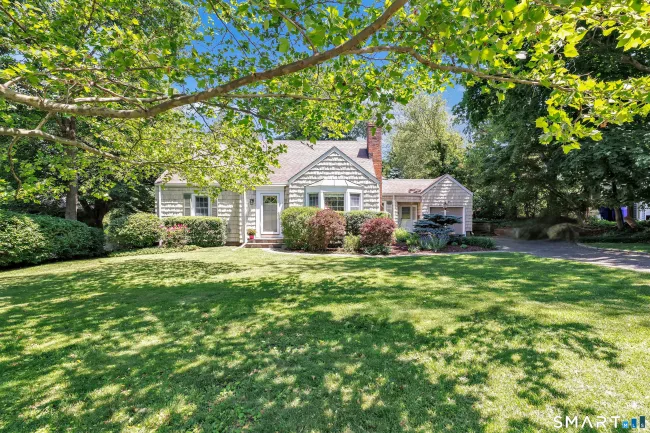 42 Bayberry Road