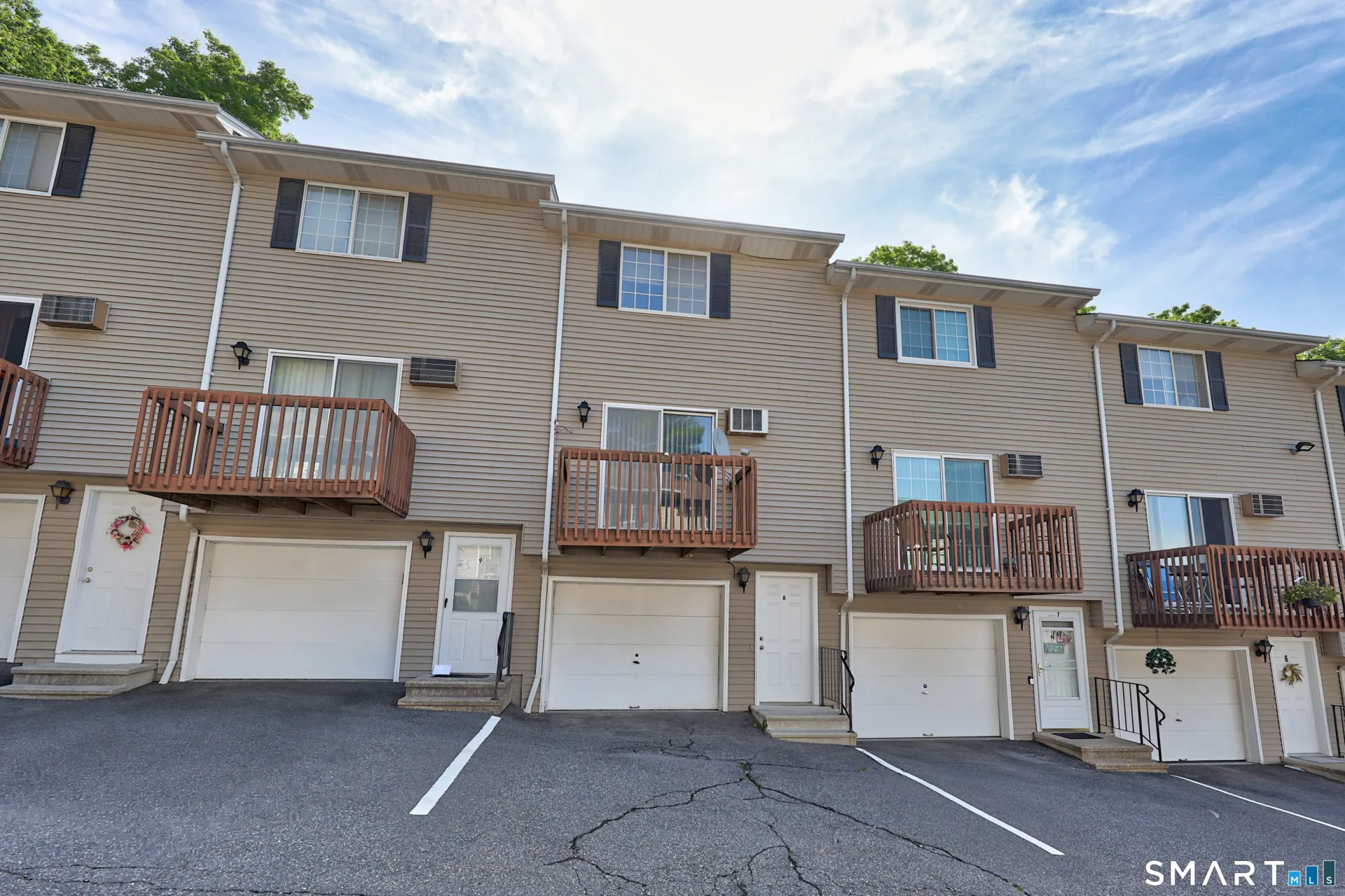 3211 East Main Street #8, Waterbury, CT