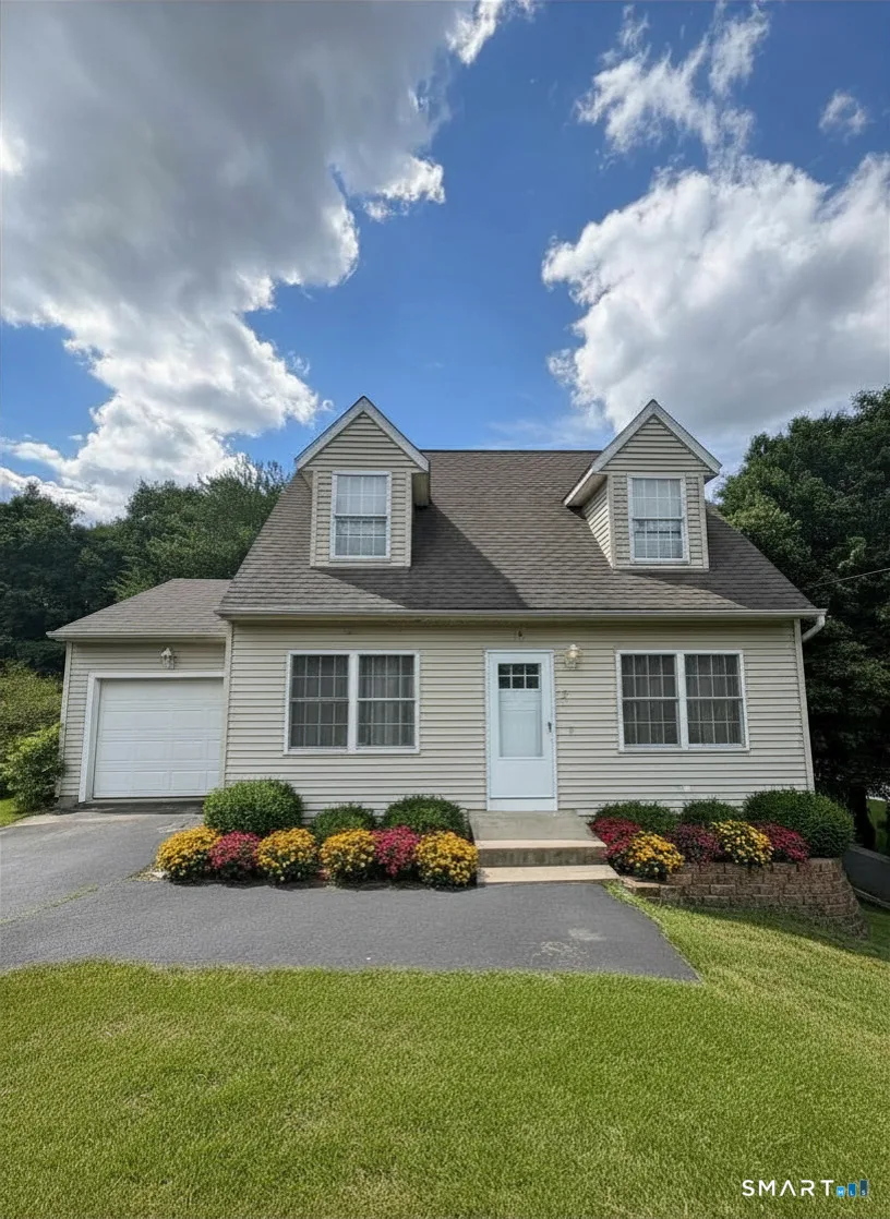 17 Irene Avenue, Waterbury, CT