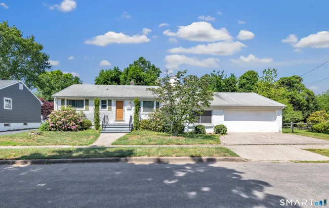 102 Geneva Terrace