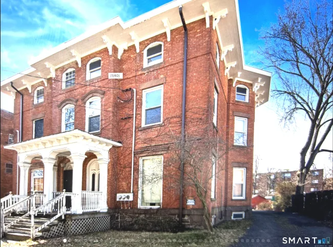 189 Sigourney Street