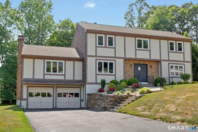15 Wedgewood Road