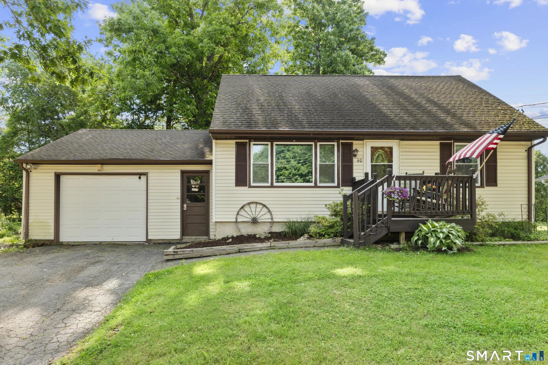 40 Elmira Avenue, Torrington, CT