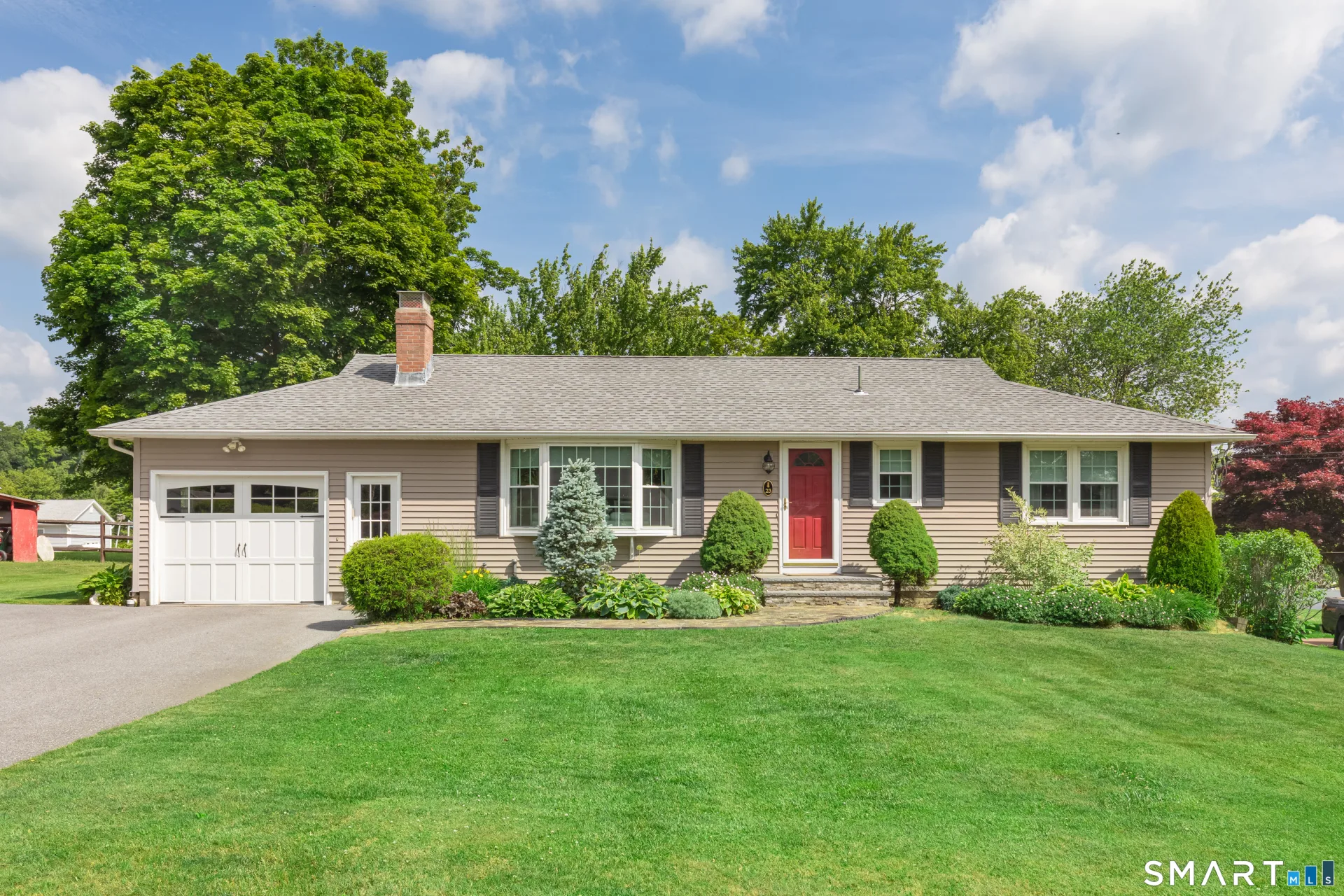 23 Hilltop Avenue, Thomaston, CT