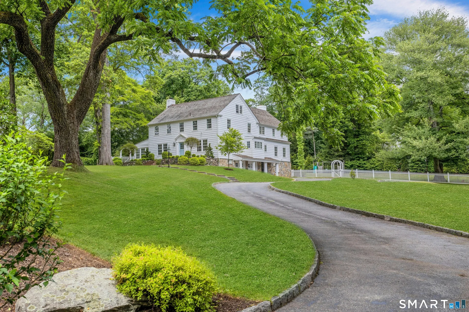 174 Leroy Avenue, Darien, CT