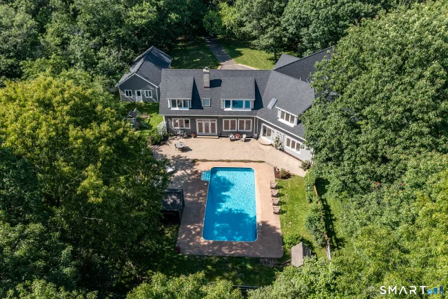28 Drewbarrie Lane