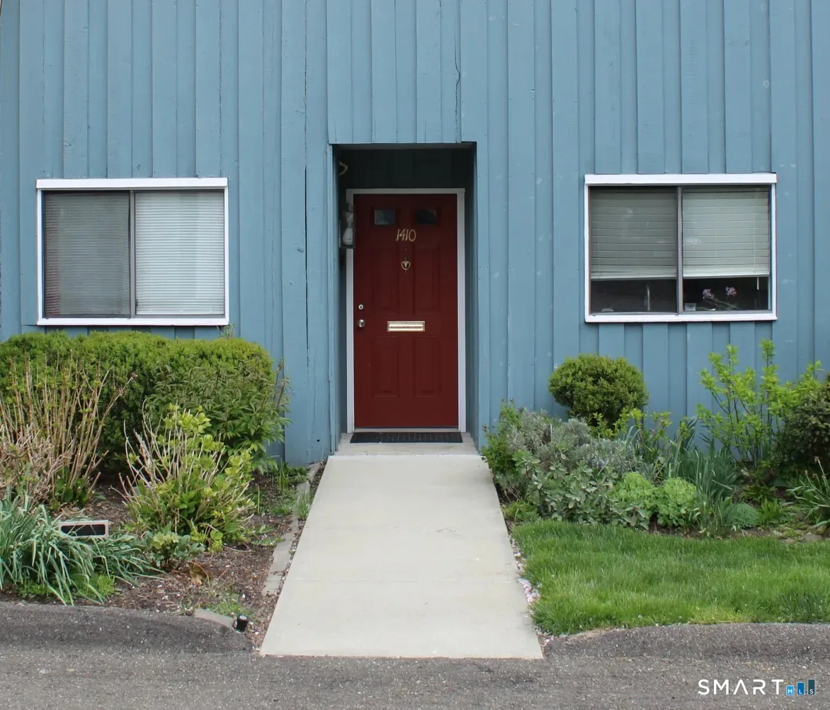 1410 Melville Avenue #1410, Fairfield, CT